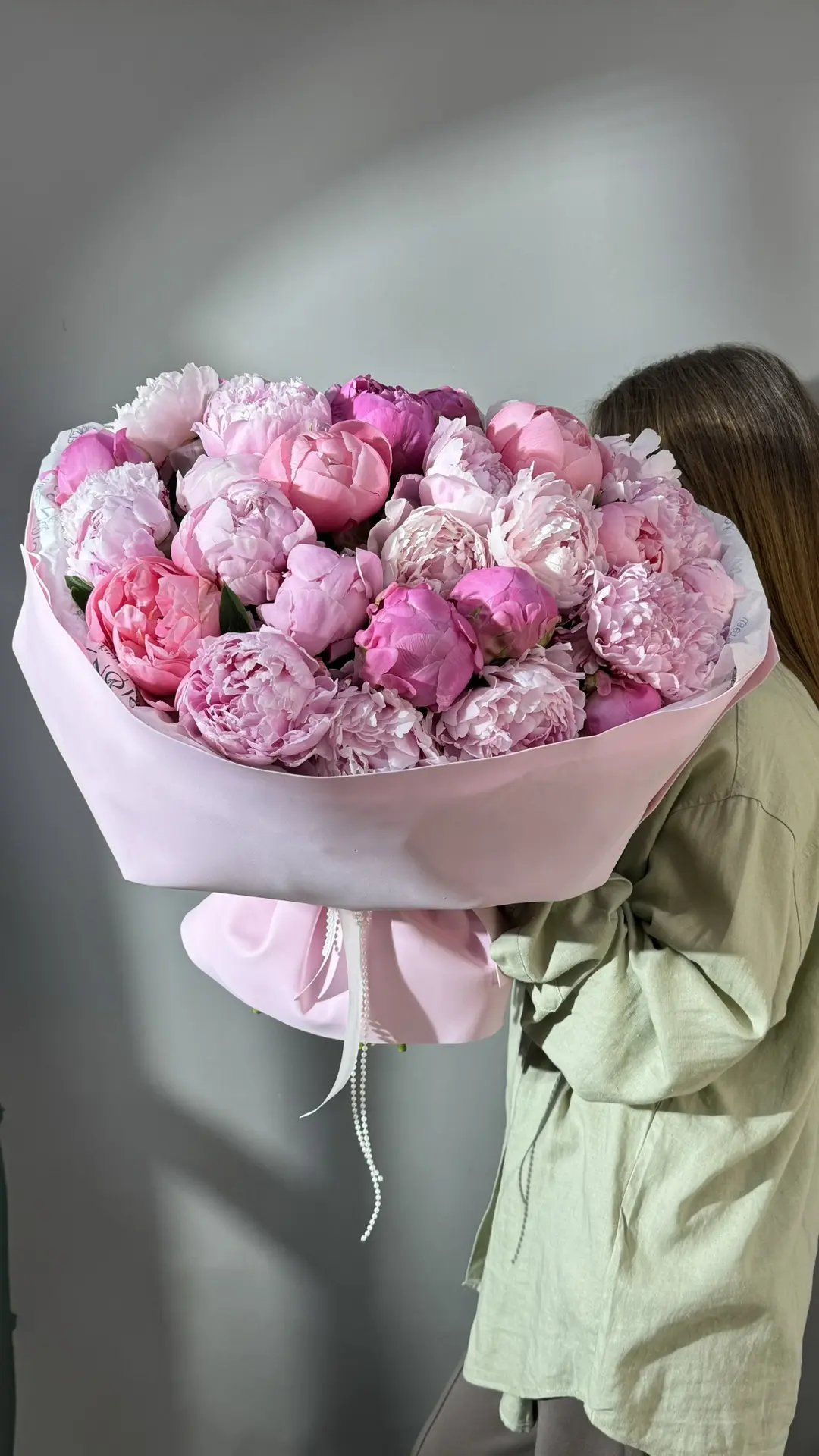 Монобукет из 39 пионов